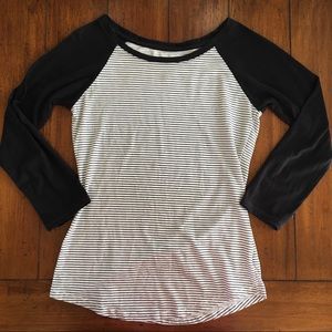 AEO 3/4 Sleeve Baseball T
